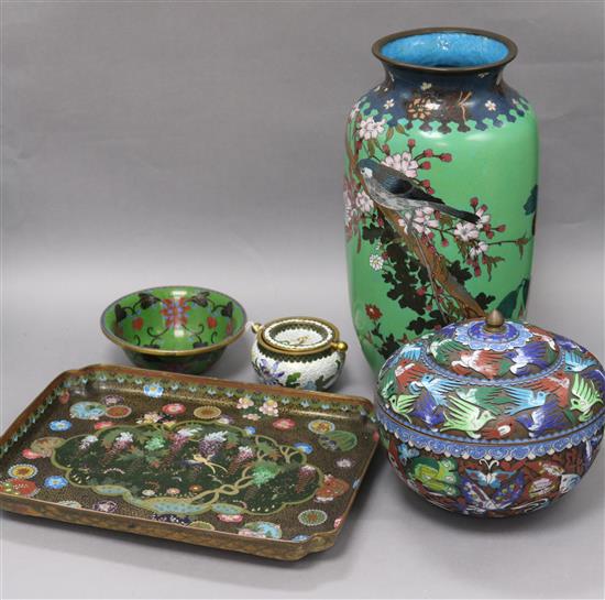 A group of Japanese cloisonne tallest 31cm